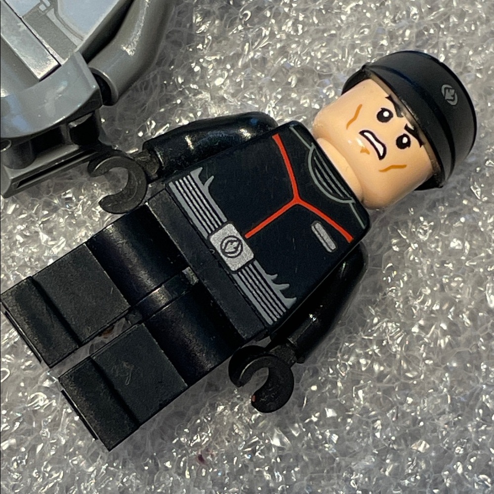 Lego Mini Figures - Picture 3 of 6